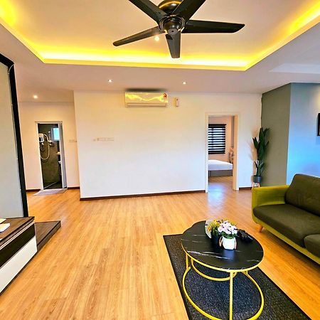 Limbongan Executive Suites Melaka By Ggm ภายนอก รูปภาพ